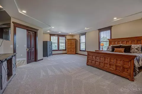 Bedroom - 4962 Thomas Rd, Trenton, OH 45067 photo 1 of 8