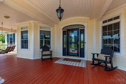 Exterior - 4962 Thomas Rd, Trenton, OH 45067 photo 4 of 13