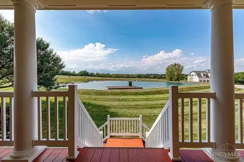 Exterior - 4962 Thomas Rd, Trenton, OH 45067 photo 9 of 13