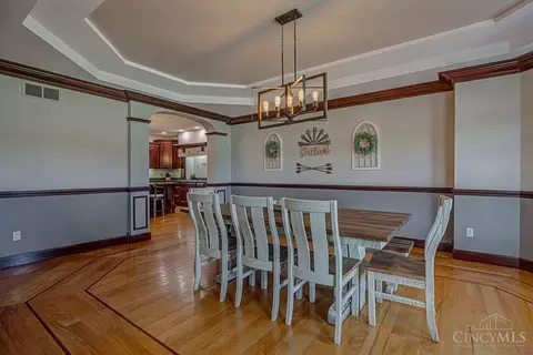 Dining - 4962 Thomas Rd, Trenton, OH 45067 photo 2 of 2