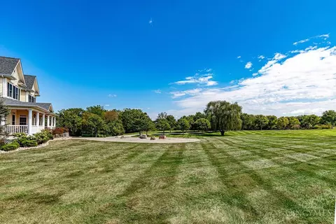 Exterior - 4962 Thomas Rd, Trenton, OH 45067 photo 11 of 13