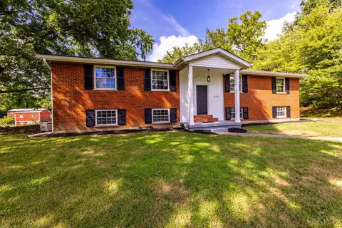 Exterior - 5741 Nickview Dr, Cincinnati, OH 45247 photo 2 of 9
