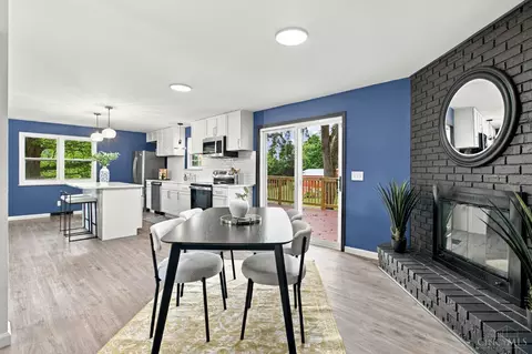 Dining - 5741 Nickview Dr, Cincinnati, OH 45247 photo 3 of 3