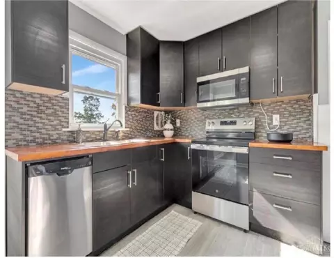 Kitchen - 4491 Fork Rd, Cincinnati, OH 45247 photo 5 of 5