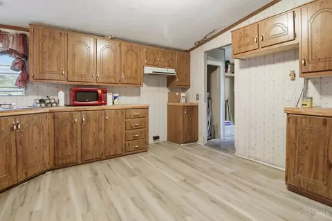 Kitchen - 1921 Amiott Ln, Mount Orab, OH 45154 photo 1 of 1