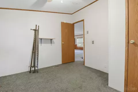 Bedroom - 1921 Amiott Ln, Mount Orab, OH 45154 photo 2 of 7
