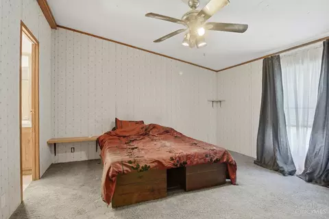 Bedroom - 1921 Amiott Ln, Mount Orab, OH 45154 photo 5 of 7