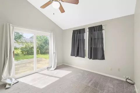 Bedroom - 2665 Roosevelt Ave, Cincinnati, OH 45231 photo 2 of 4