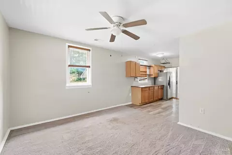 Living - 2665 Roosevelt Ave, Cincinnati, OH 45231 photo 2 of 2