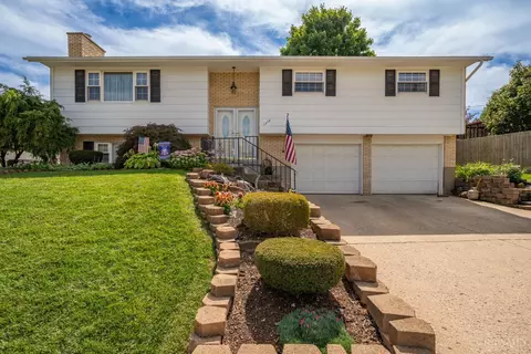 1414 Belvo Rd, Miamisburg, OH 45342