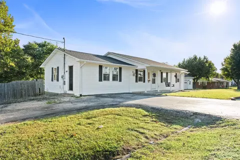 Exterior - 5781 Camp Run Rd, Georgetown, OH 45121 photo 3 of 12