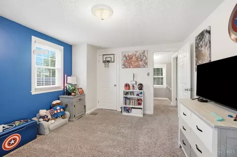 Bedroom - 809 Eaton Ave, Hamilton, OH 45013 photo 5 of 6