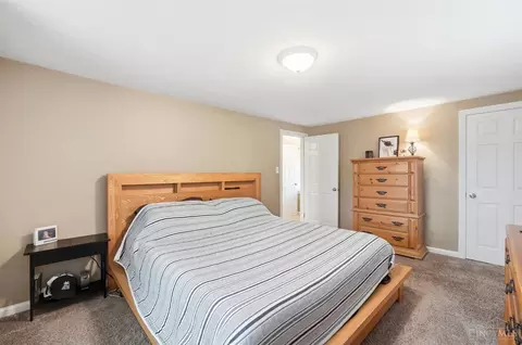 Bedroom - 809 Eaton Ave, Hamilton, OH 45013 photo 2 of 6