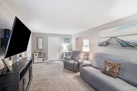 Living - 809 Eaton Ave, Hamilton, OH 45013 photo 1 of 1