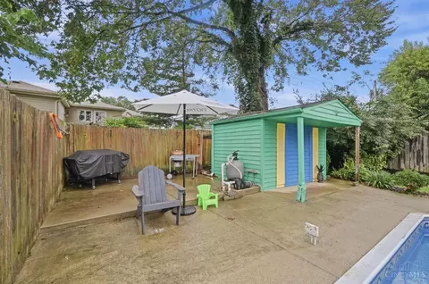 Exterior - 809 Eaton Ave, Hamilton, OH 45013 photo 6 of 9