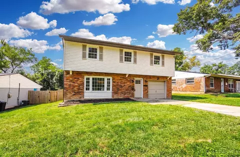 Exterior - 5452 Ehrling Rd, Cincinnati, OH 45227 photo 5 of 6