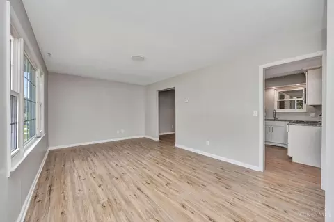 Living - 5452 Ehrling Rd, Cincinnati, OH 45227 photo 1 of 8