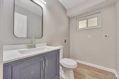 Bath - 5452 Ehrling Rd, Cincinnati, OH 45227 photo 1 of 3