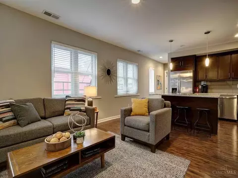 Living - 2201 Reading Rd, Cincinnati, OH 45202 photo 6 of 7