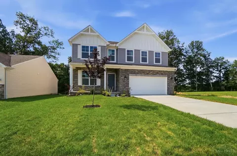 Exterior - 1247 Eagle Blvd, Maineville, OH 45039 photo 2 of 4