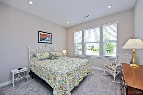 Bedroom - 1341 Brookchase Cir, Hamilton Township, OH 45039 photo 4 of 5