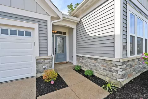 Exterior - 1341 Brookchase Cir, Hamilton Township, OH 45039 photo 4 of 17