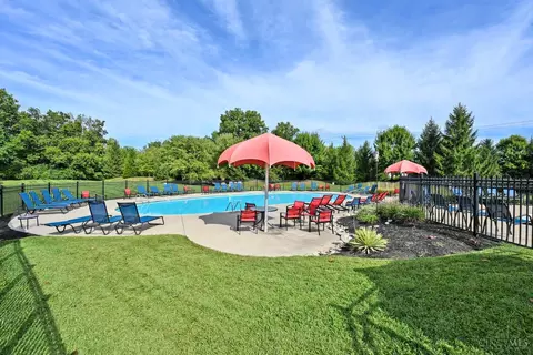Exterior - 1341 Brookchase Cir, Hamilton Township, OH 45039 photo 14 of 17