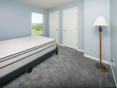 Bedroom - 12085 Brookway Dr, Cincinnati, OH 45240 photo 5 of 7