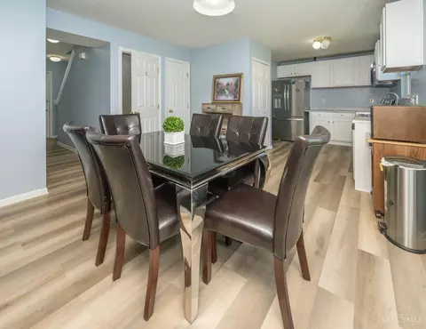 Dining - 12085 Brookway Dr, Cincinnati, OH 45240 photo 1 of 3
