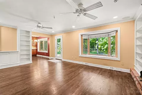 Living - 11257 Marlette Dr, Cincinnati, OH 45249 photo 5 of 5