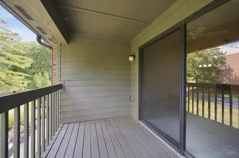 Exterior - 7633 Montgomery Rd, Cincinnati, OH 45236 photo 5 of 12