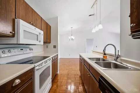 Kitchen - 7633 Montgomery Rd, Cincinnati, OH 45236 photo 5 of 5