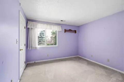Bedroom - 7633 Montgomery Rd, Cincinnati, OH 45236 photo 7 of 10