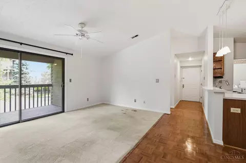 Living - 7633 Montgomery Rd, Cincinnati, OH 45236 photo 5 of 6