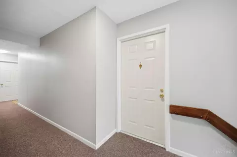 Entry Way - 7633 Montgomery Rd, Cincinnati, OH 45236 photo 4 of 4