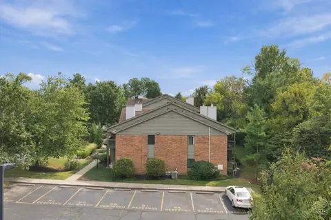 Exterior - 7633 Montgomery Rd, Cincinnati, OH 45236 photo 10 of 12