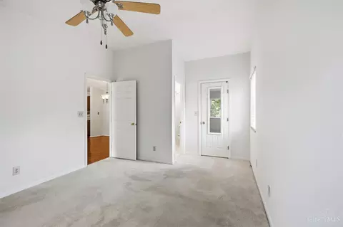 Bedroom - 7633 Montgomery Rd, Cincinnati, OH 45236 photo 6 of 10