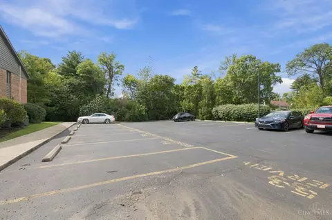 Exterior - 7633 Montgomery Rd, Cincinnati, OH 45236 photo 8 of 12