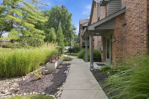 Exterior - 7633 Montgomery Rd, Cincinnati, OH 45236 photo 7 of 12