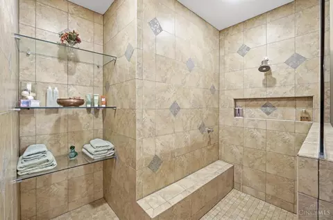 Bath - 5073 Beechwood Rd, Cincinnati, OH 45244 photo 9 of 13