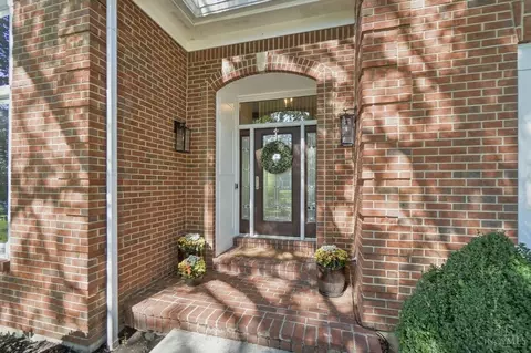 Entry Way - 3831 Monets Ln, Evendale, OH 45241 photo 1 of 11