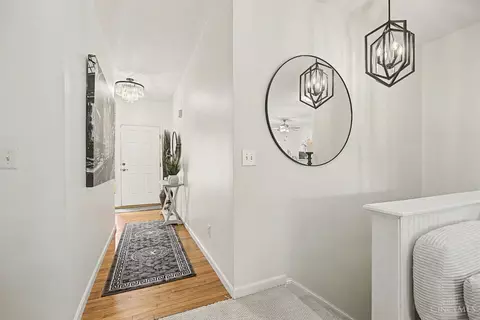 Entry Way - 40 Teil Tree Ct, Monroe, OH 45050 photo 4 of 5