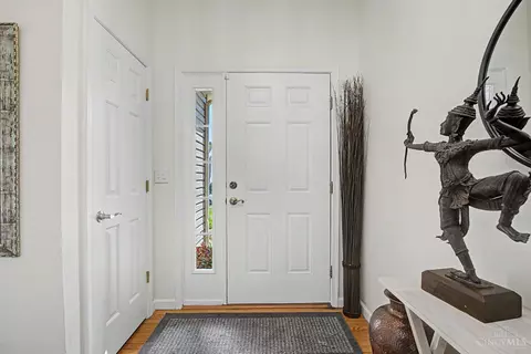 Entry Way - 40 Teil Tree Ct, Monroe, OH 45050 photo 2 of 5