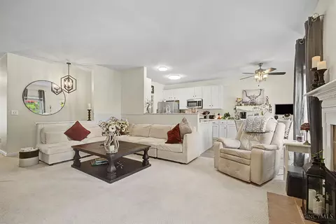 Living - 40 Teil Tree Ct, Monroe, OH 45050 photo 3 of 7