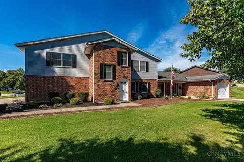 Exterior - 650 Leo Dr, Hamilton, OH 45013 photo 7 of 9