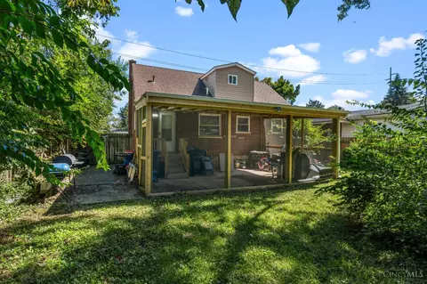 Exterior - 9287 Coogan Dr, Cincinnati, OH 45231 photo 4 of 10
