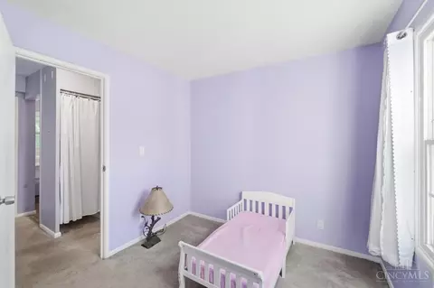 Bedroom - 1062 Garnoa Dr, Cincinnati, OH 45231 photo 6 of 6