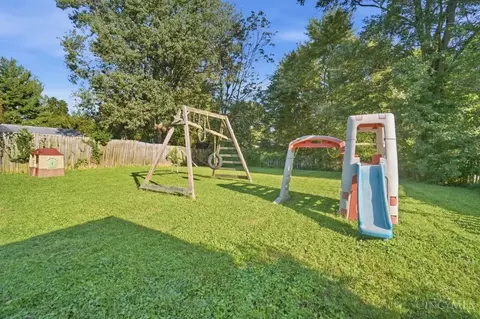 Exterior - 1062 Garnoa Dr, Cincinnati, OH 45231 photo 11 of 11