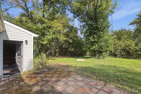Exterior - 1854 Bluehill Dr, Cincinnati, OH 45240 photo 2 of 5