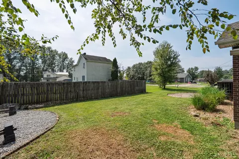 Exterior - 102 Boulder Dr, Mount Orab, OH 45154 photo 6 of 6
